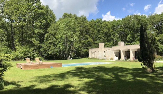architect-designed house, Verneuil sur Avre set in 5 hectares of forest,