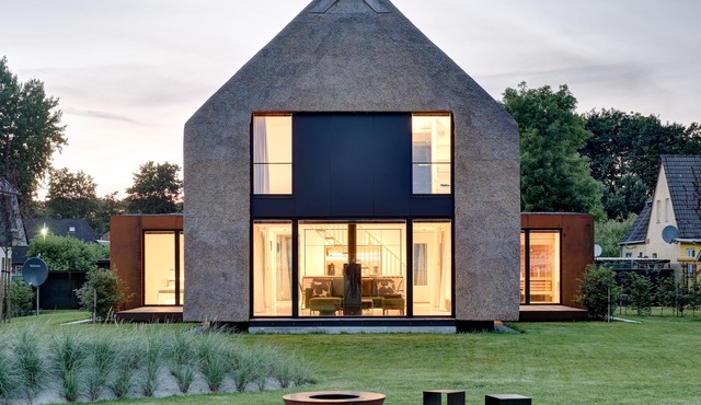 Architect's house 5 * with climate sauna, fireplace + view