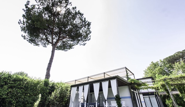 Architectural/Minimal Villa in Forte dei Marmi, Roma Imperiale
