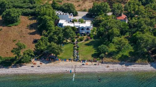 Archondissa Beach Aparthotel