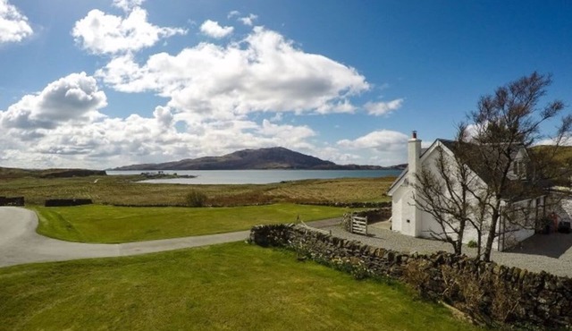 Ardlarach Lodge, Cullipool, Isle Of Luing