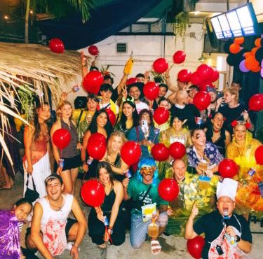 AREA81 HIDEOUT Hostel Khaosan