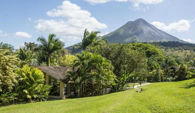 Arenal Paraiso Resort Spa & Thermo Mineral Hot Springs