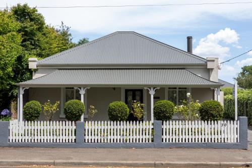Arendon Cottage