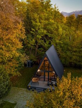 Aret House