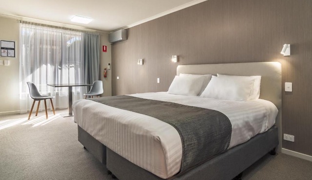 Argosy Motor Inn