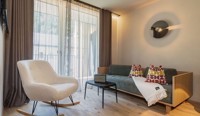 Ariane's Guesthouse – Studio Home with Mountain View in 3 Zinnen Dolomites