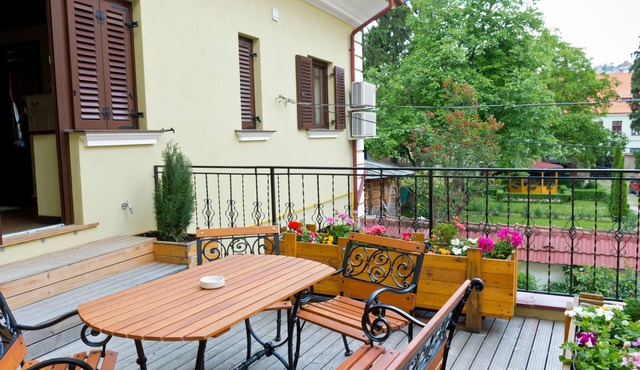 Arina Apartments