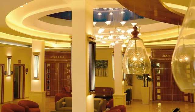 Aristocrat Hotel