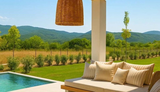 Aristotelia Gi Domes - Luxury Private Pool Retreat