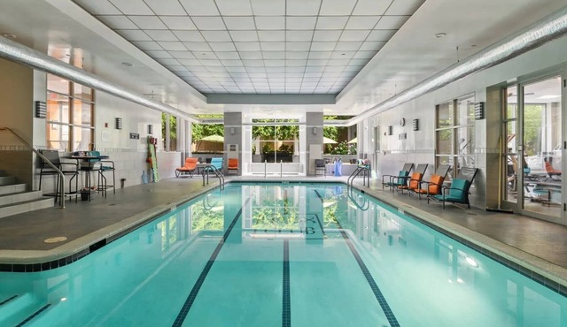 Arlington Gem Stylish Apt with Pool
