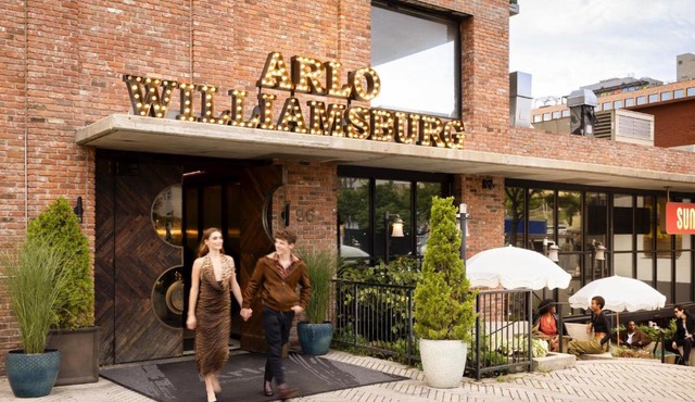 Arlo Williamsburg