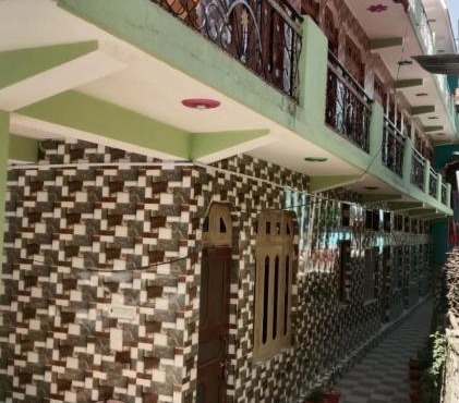 Arnav tourist complex
