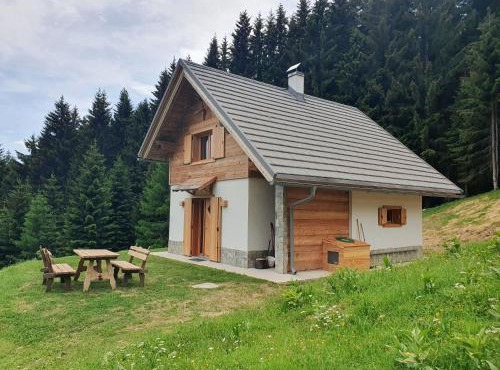 Arnika Hütte - un'immersione nelle montagne della foresta millenaria