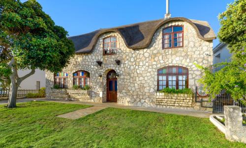 Arniston Hotel Manor House
