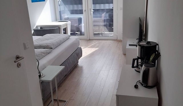 ARRIVE & FEEL GOOD! Bright and modern apartment with box spring bed