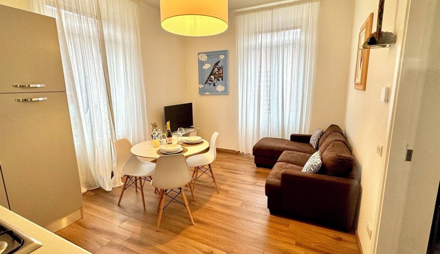 Art & Elegance Axelparkcomo Suites - Clouds