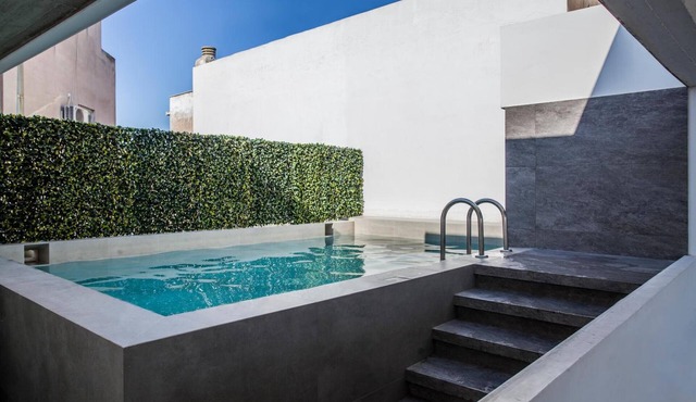 Art Suites Korai