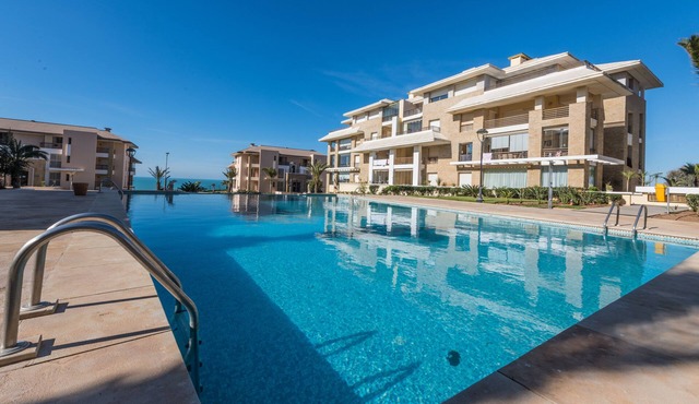 Artist's apartment on the most beautiful beach in Rabat