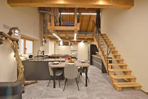 ArtiStone - "The Modern Loft" - Nature and Relax