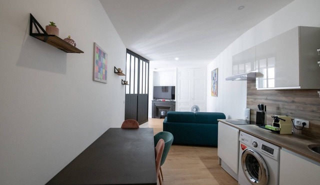 Arty - Nice studio place Valmy
