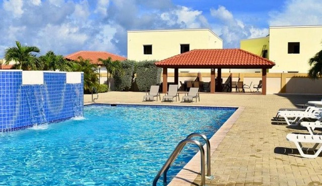 Aruba Breeze Condo