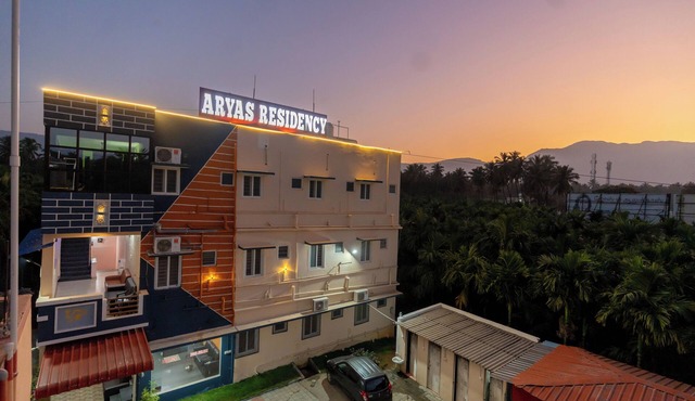 Aryas Residency