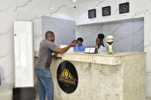 ARYDET Celebration Hotel