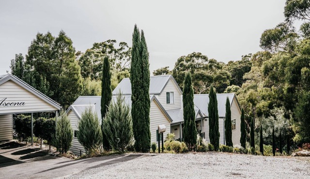 Ascona ~ Hepburn Springs/Daylesford ~ Sleeps 10