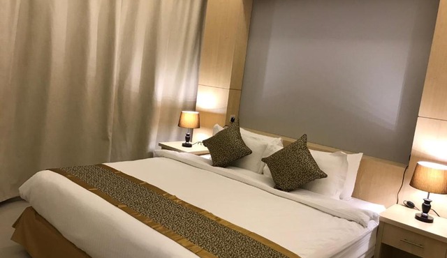Asfar Suites