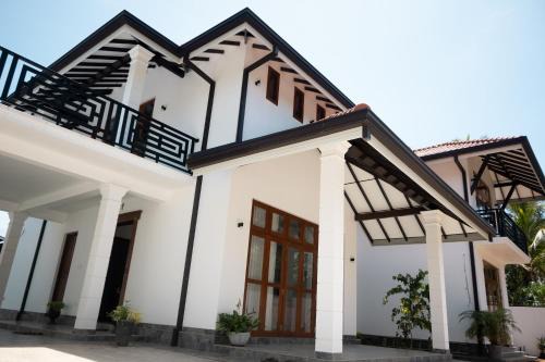 Ashasha Villa