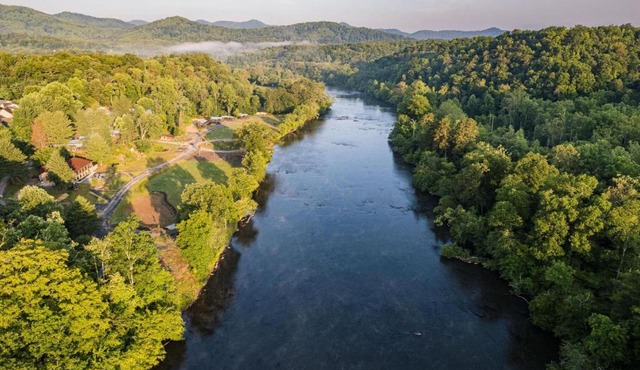 Asheville River Cabins