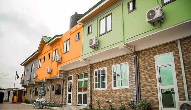 Ask Ameh Hotel