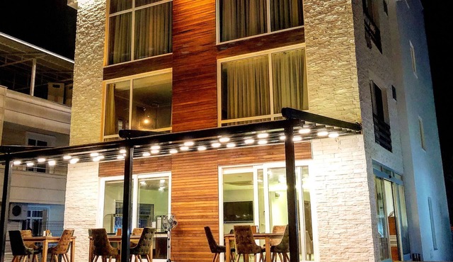 Askar Port Hotel
