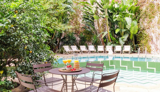 Aspasios City Oasis Apartments