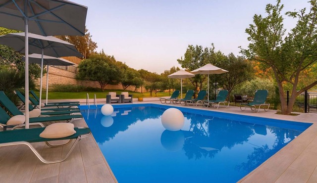 Asteri Brown Suite - Rethymno Radiant Escape