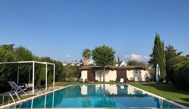 Astonishing Villa with Pool and Garden