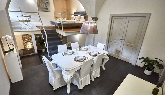 ASTRA - Modern Loft Cathedral View