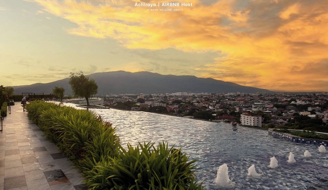 Astra Sky River, Rooftop pool full facilities