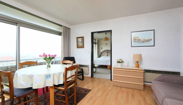 Astrid 702 with parking by Interhome
