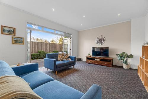 At Home on Dawson - Prime Location