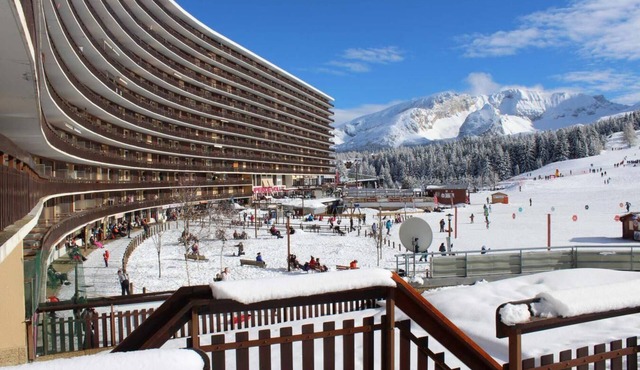 At the foot of shops, Ground floor, tv, 27m², Superdévoluy
