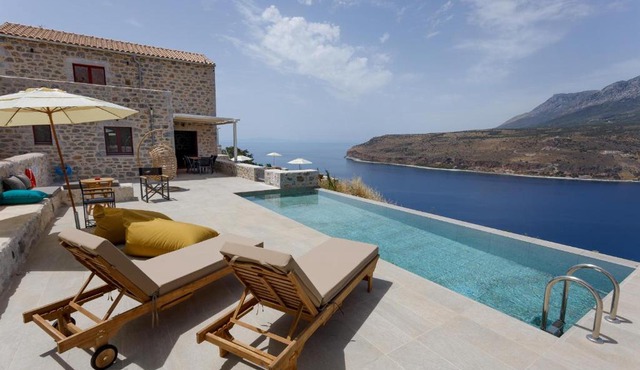 ATHINA-APEA Villas