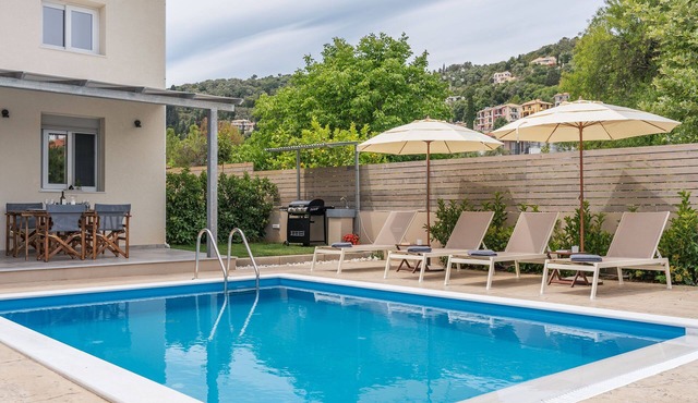 Athiri Villa just 2km from Lefkada city center