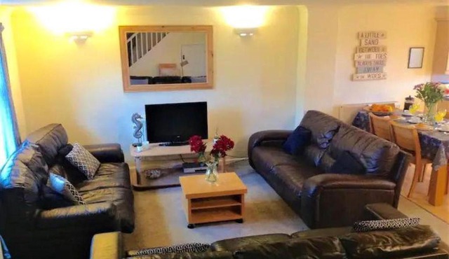 Atlantic Escape 4 Bed holiday home near Newquay