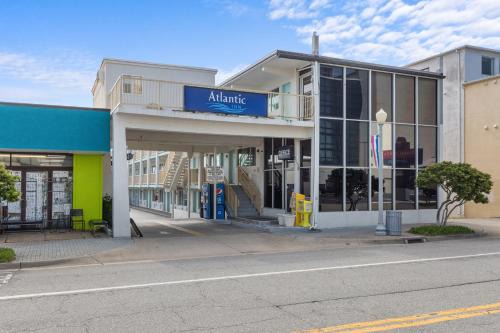 Atlantic Inn