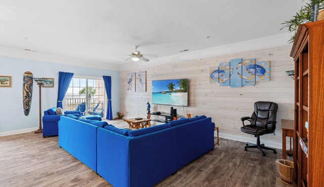 Atlantis Villas 103- Updated Oceanfront 6BR