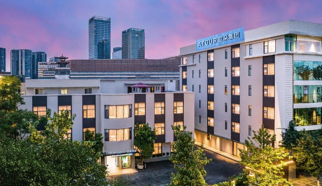 Atour Light Hotel Kunming Dianchi Road South Asia Style First City