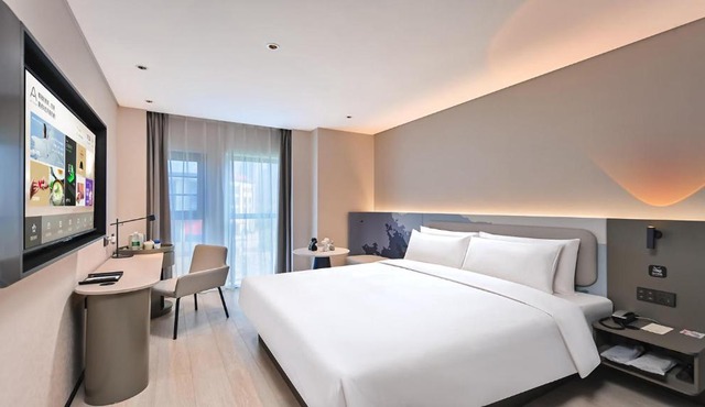 Atour Light Hotel Kunming Huanhu Road Dianchi Convention and Exhibition Center