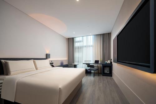 Atour Light Hotel North Square of Hefei Railway Station